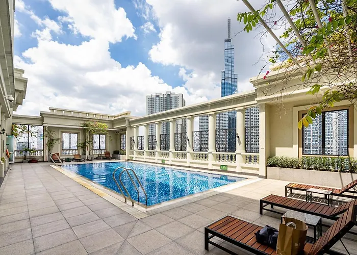 Manor 2 Luxury Free Roof Top Pool